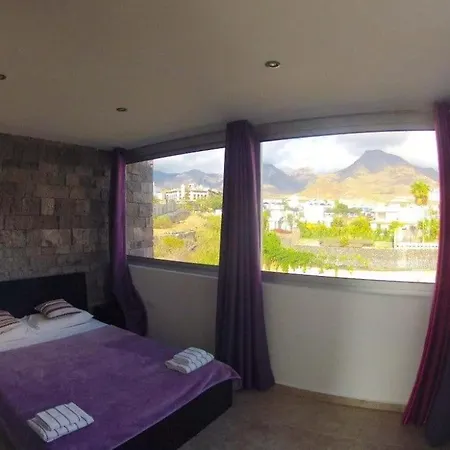 Habitats Del Duque, Tenerife فيلة